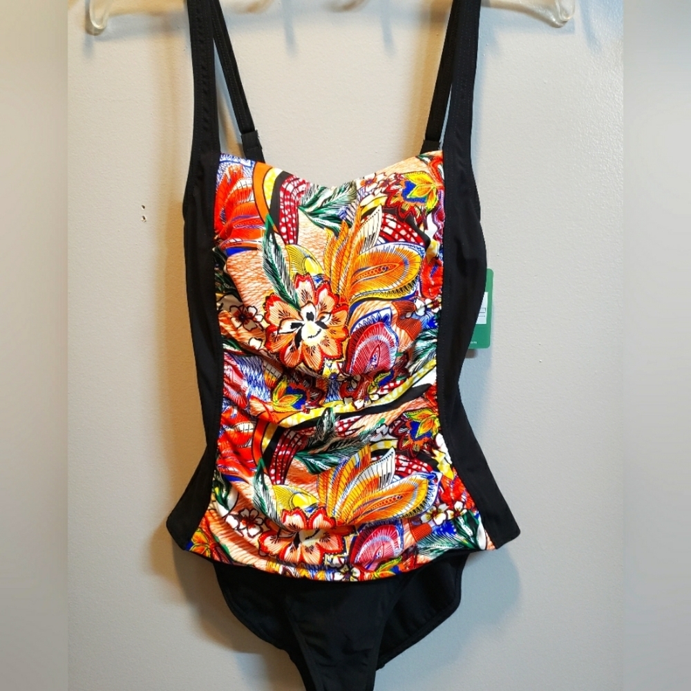 Seekers Essentials Australia NWT Multicolor Floral/Black Swimsuit